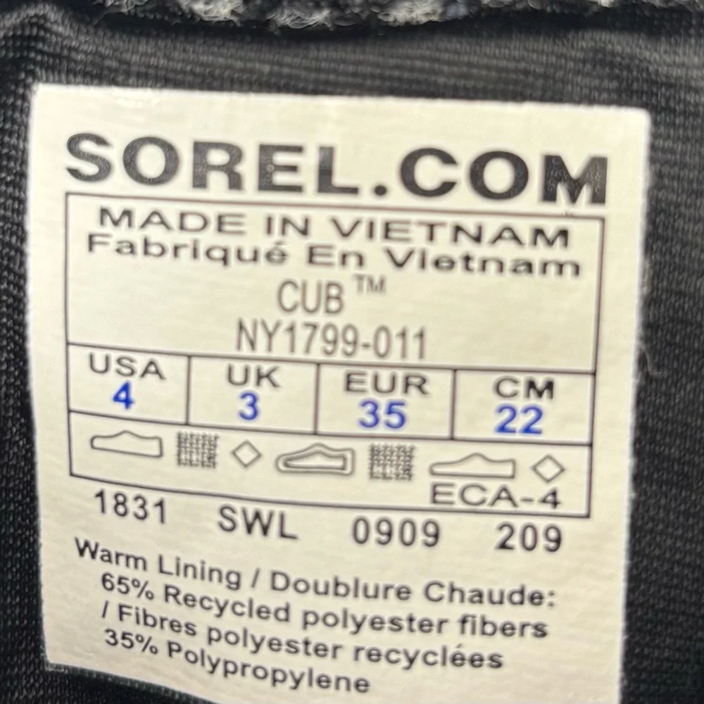 Sorel Black Insulated Cub Youth Winter‎ Waterproof Snow Boots Size 4